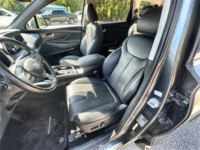 Used 2020 Hyundai Santa Fe Limited w/ Cargo Package image 10