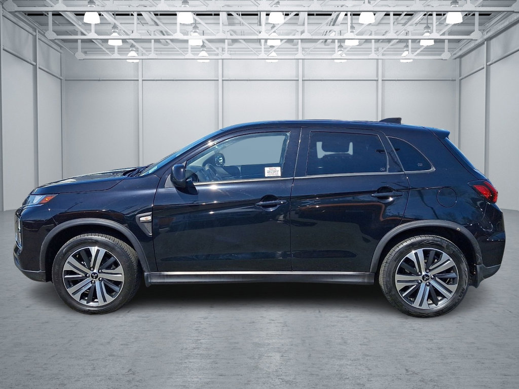 Used 2022 Mitsubishi Outlander Sport ES image 2