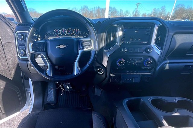 Used 2022 Chevrolet Silverado 2500 LT w/ Convenience Package image 9