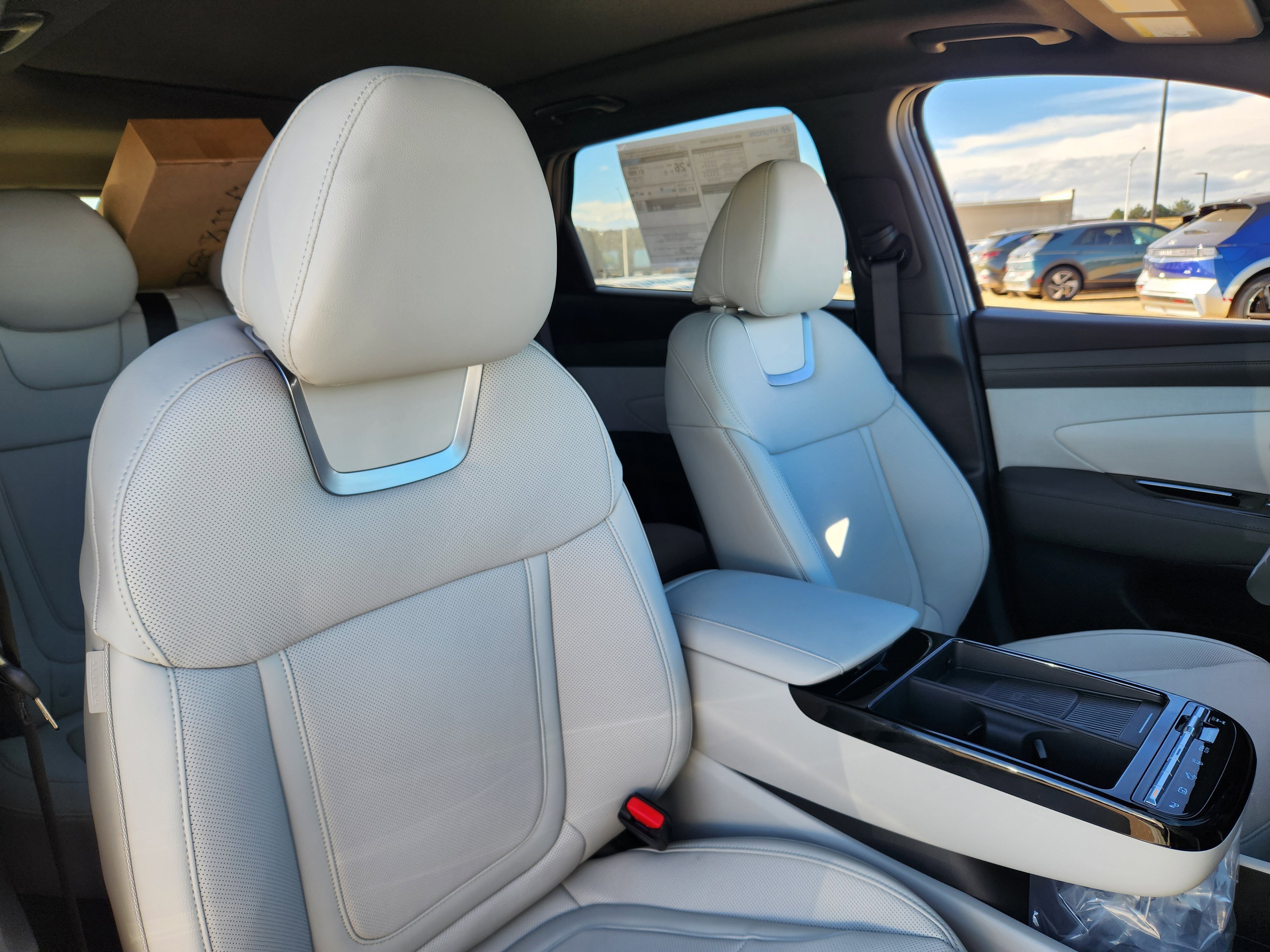 New 2026 Hyundai Tucson Limited image 16