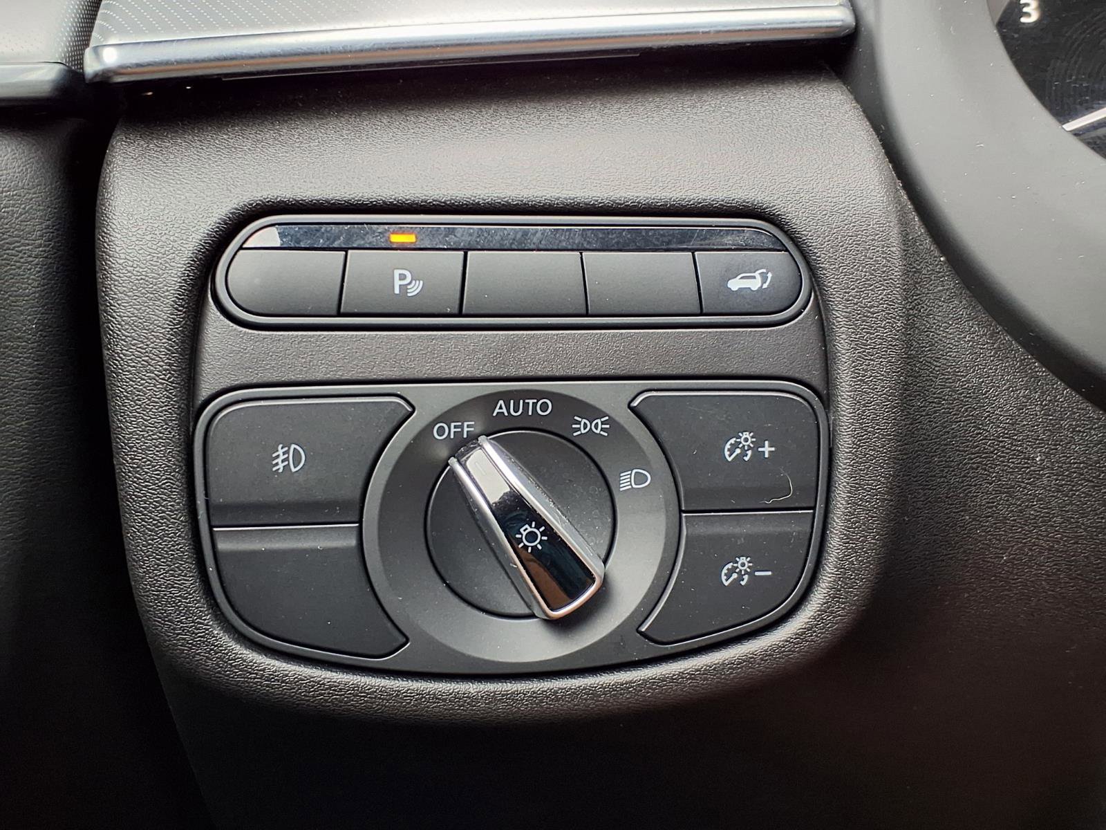 Used 2020 INFINITI QX50 Luxe w/ Navigation Package image 21