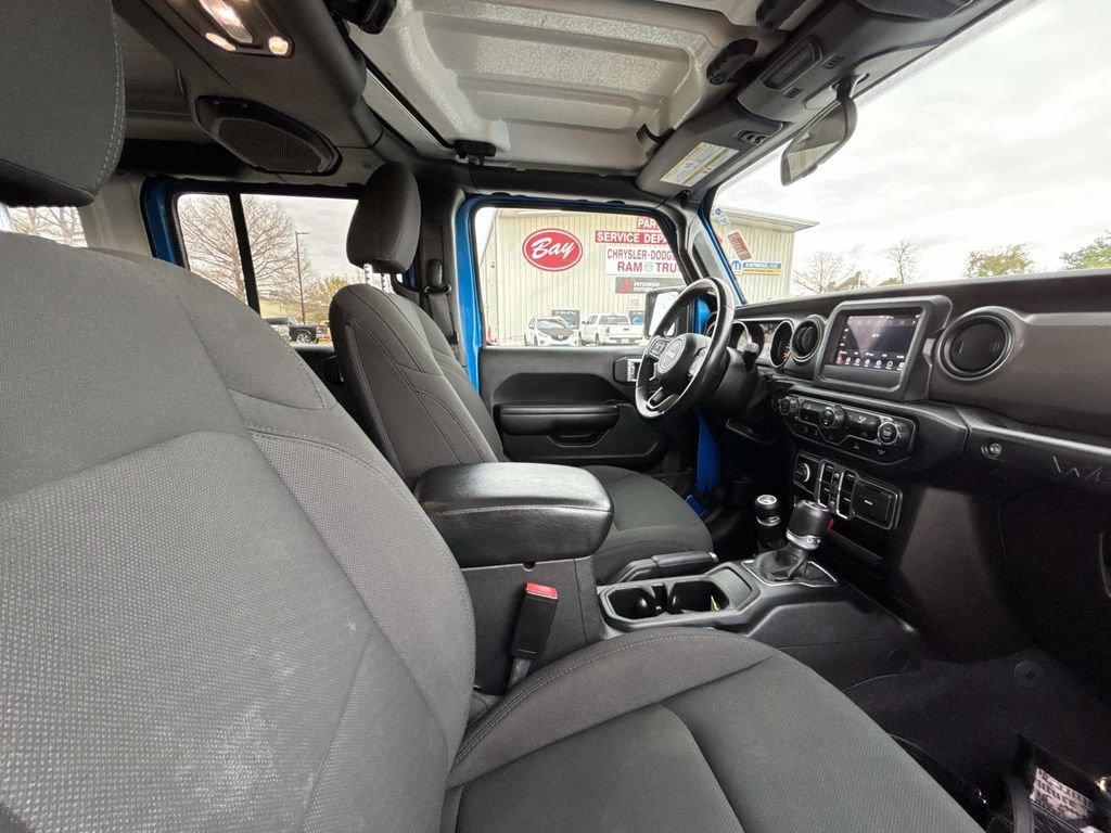 Used 2021 Jeep Wrangler Unlimited Sport image 16