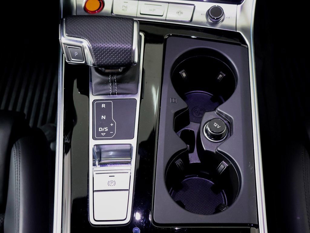 Used 2024 Audi RS 6 performance w/ Executive Package image 20