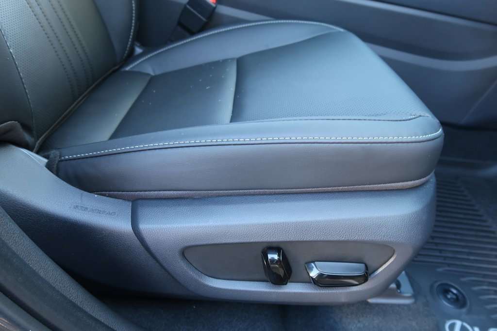 Used 2025 Lexus NX 250 FWD w/ Premium Package image 36