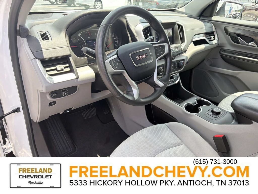 Used 2024 GMC Terrain SLE AWD/4WD image 25