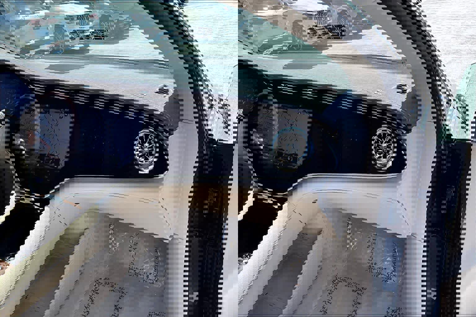 Used 2023 Mercedes-Benz EQS 580 4MATIC Sedan image 18