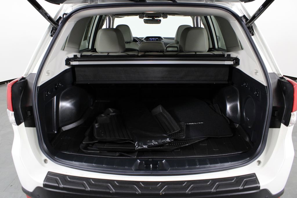 Used 2019 Subaru Forester Limited w/ Popular Package #3 AWD/4WD image 17