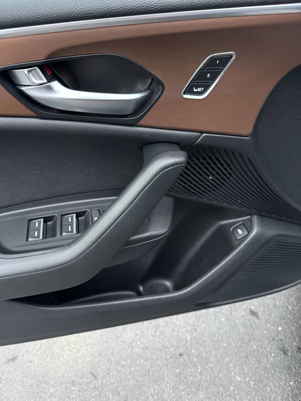 Used 2021 Acura TLX image 10