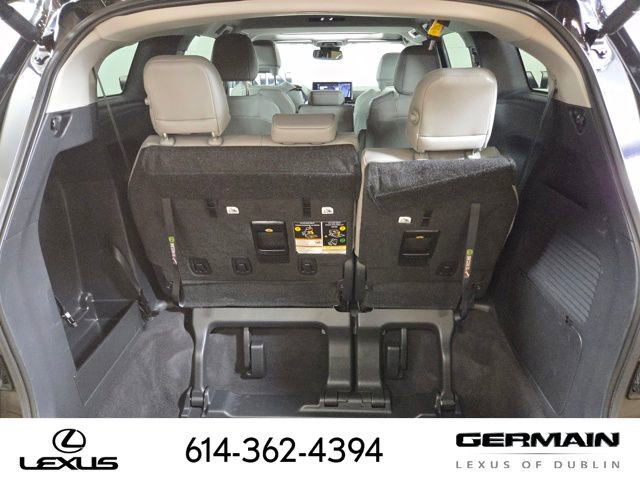 Used 2025 Toyota Sienna XLE image 24