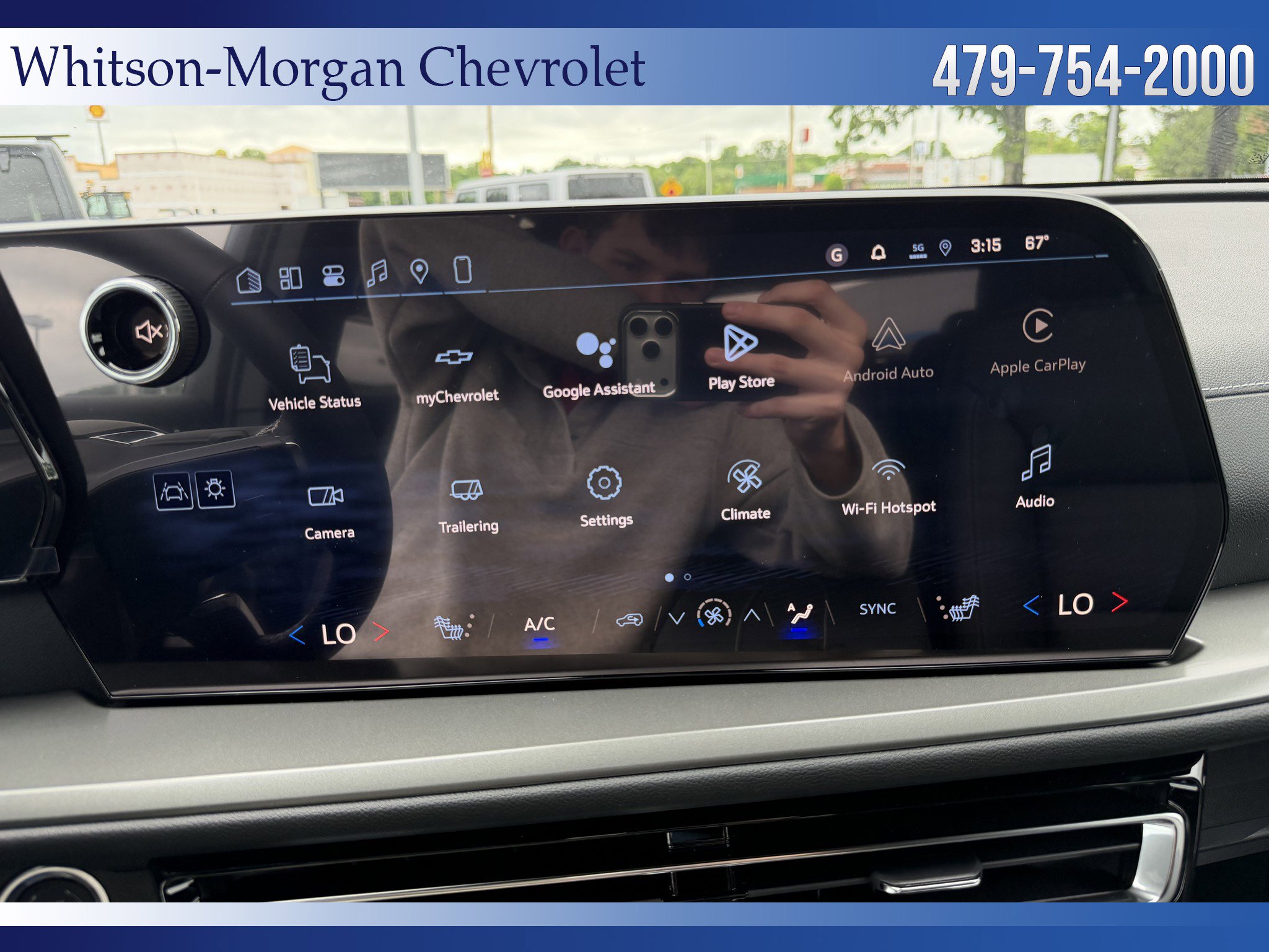 New 2026 Chevrolet Traverse LT w/ Sun and Wheel Package FWD image 22