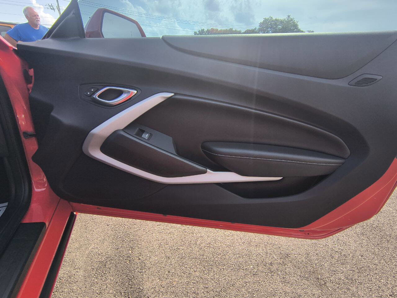 Used 2020 Chevrolet Camaro LT w/ RS Package image 18