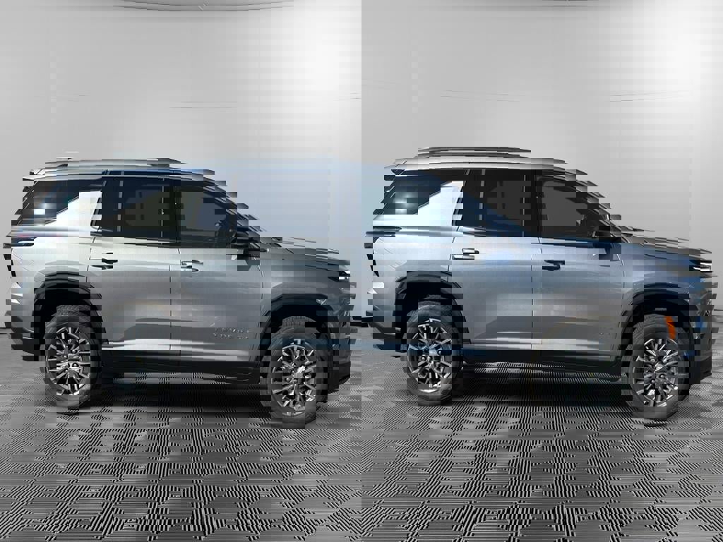 New 2026 Chevrolet Traverse LT image 8