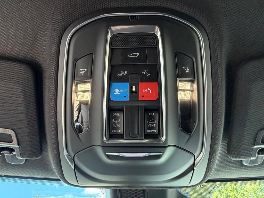 New 2026 Jeep Grand Cherokee Altitude AWD/4WD image 24