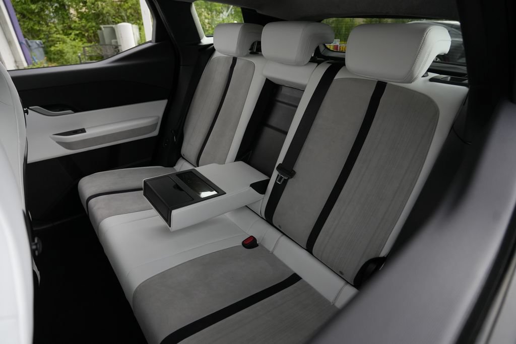 Used 2023 Fisker Ocean Extreme AWD/4WD image 24