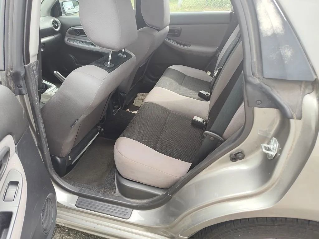 Used 2006 Subaru Impreza 2.5i image 10