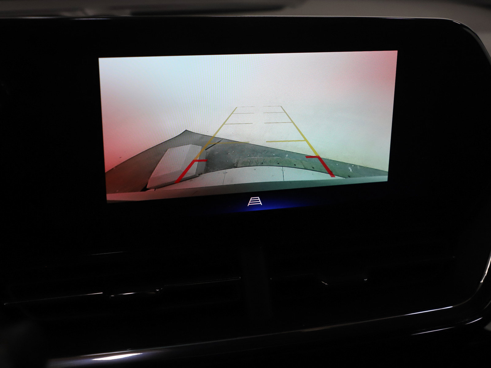 Used 2024 Chevrolet Trax RS FWD image 22