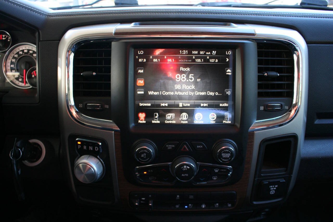 Used 2014 RAM 1500 Laramie RWD image 19