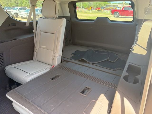 Used 2023 GMC Yukon XL Denali w/ Max Trailering Package AWD/4WD image 8