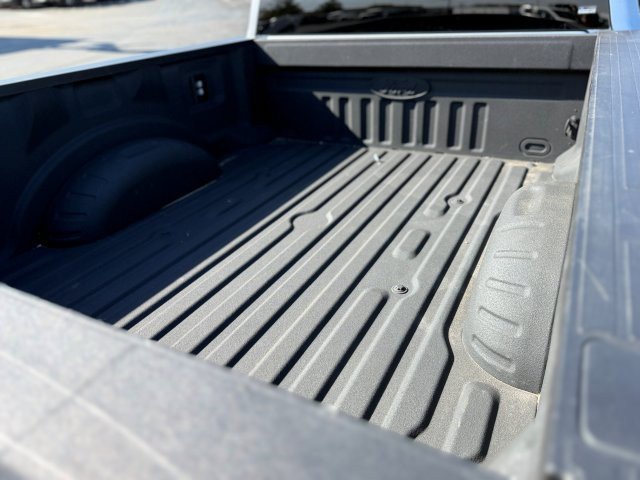 Used 2024 Ford F250 XLT image 7