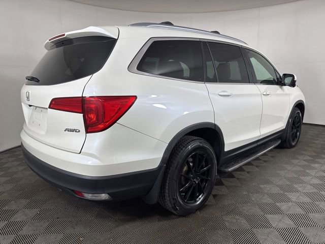 Used 2017 Honda Pilot EX-L image 3