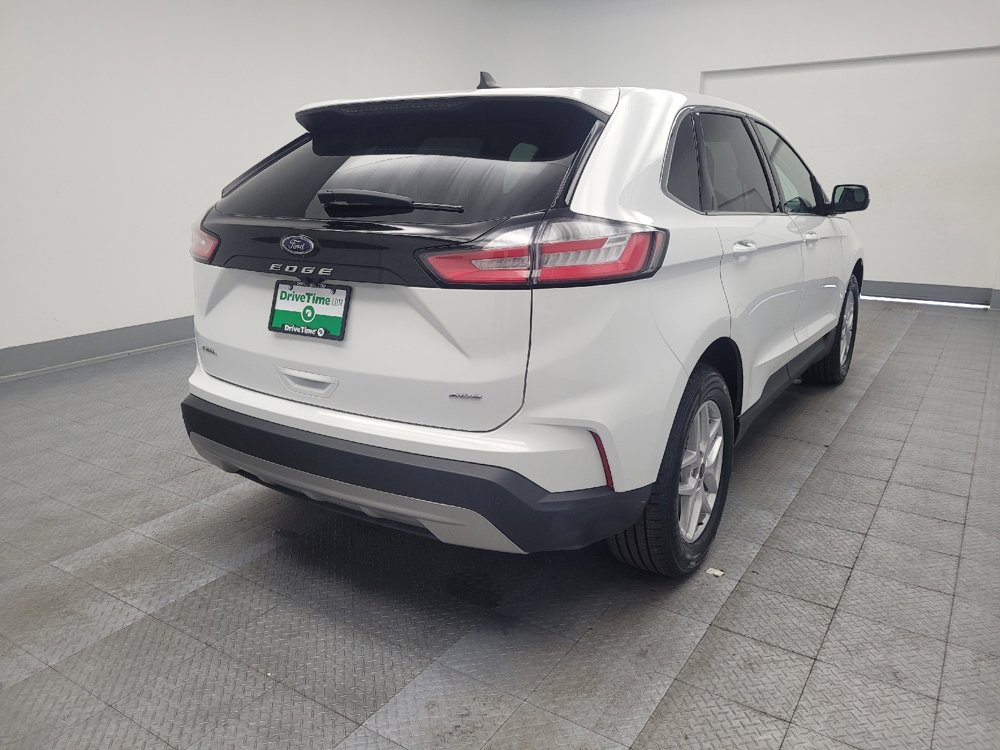 Used 2024 Ford Edge SEL image 7