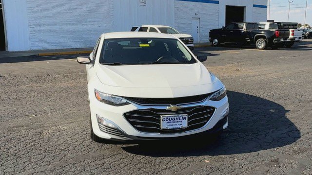 Certified 2020 Chevrolet Malibu LS image 3