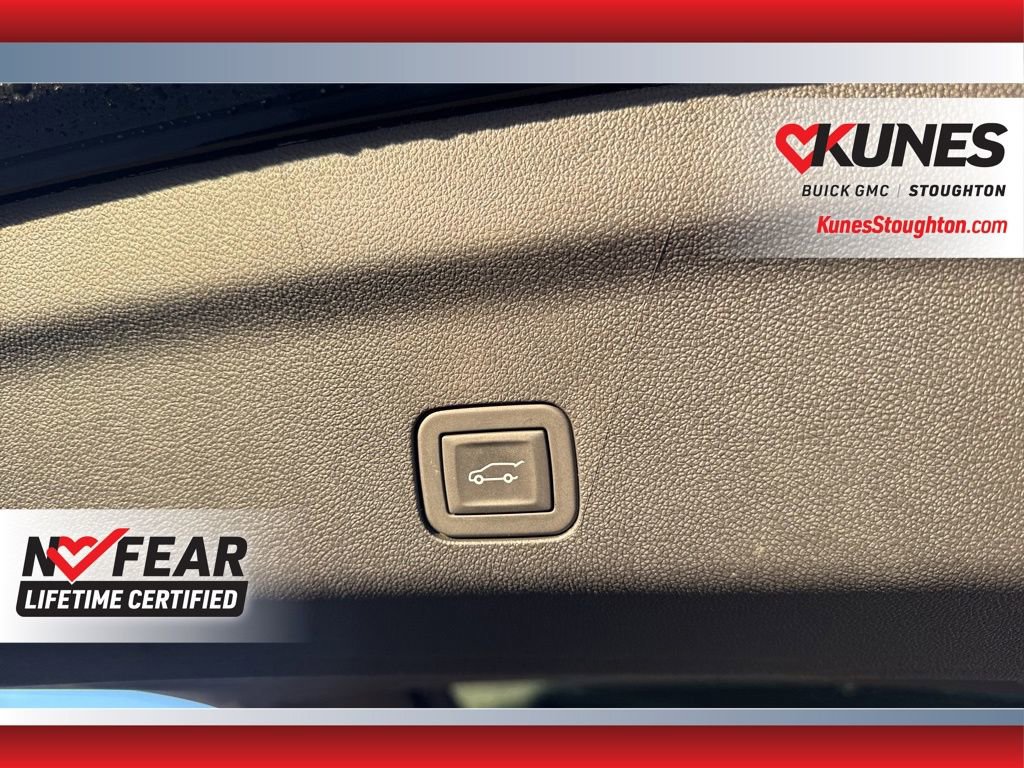 Used 2025 Chevrolet Tahoe RST image 43