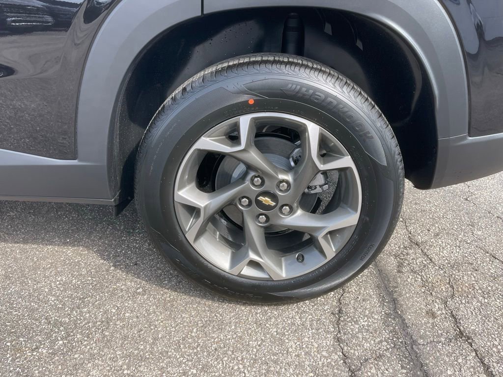 New 2026 Chevrolet Trax LT image 28