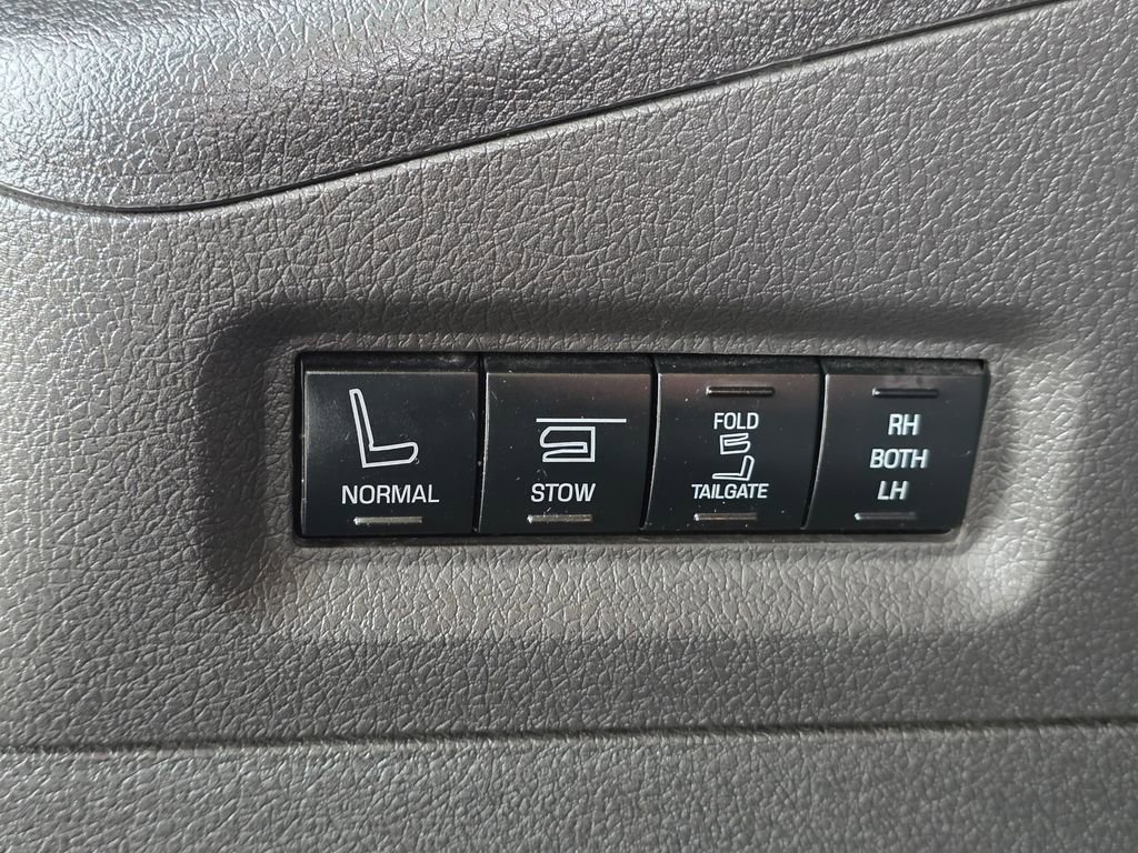 Used 2018 Ford Flex Limited w/ Equipment Group 303A AWD/4WD image 24