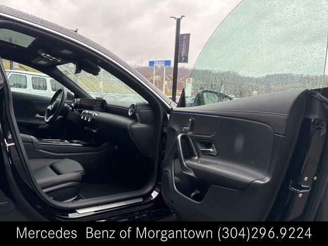 Used 2025 Mercedes-Benz CLA 250 4MATIC image 24