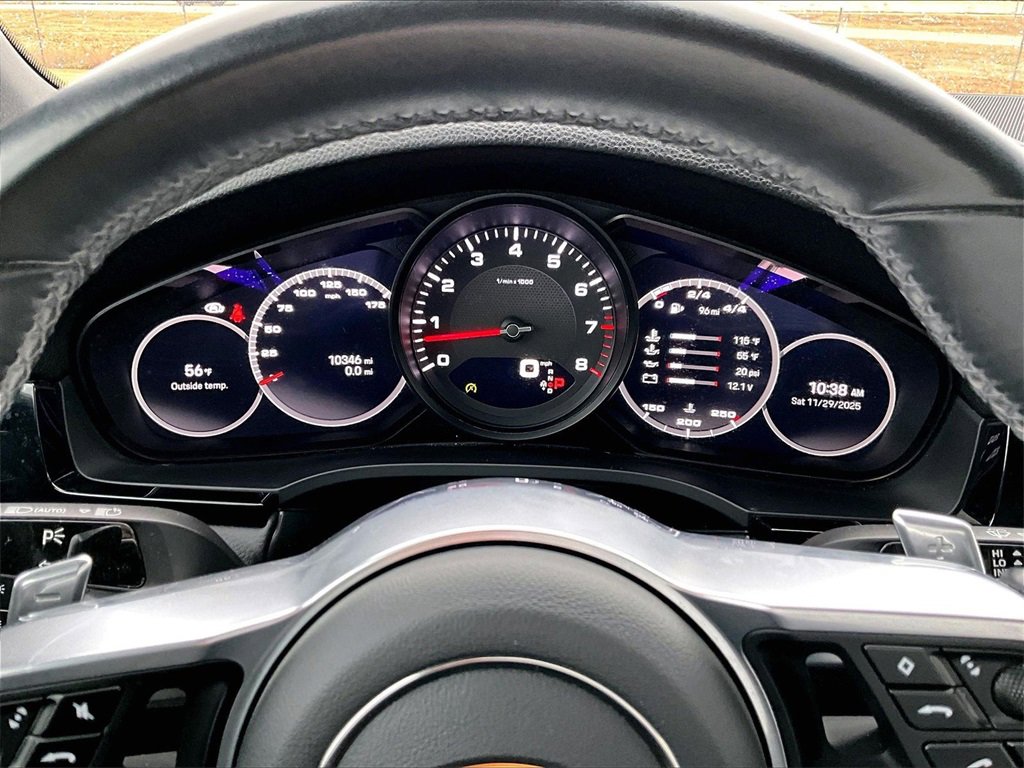 Used 2023 Porsche Cayenne image 25