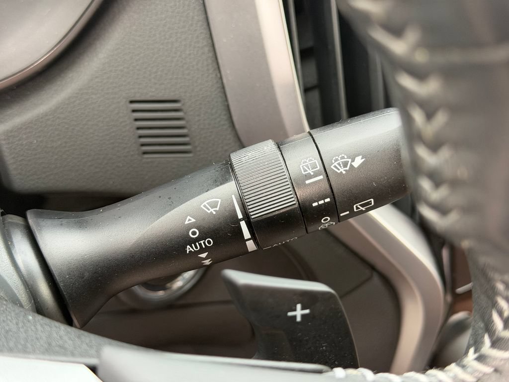 Used 2019 Subaru Ascent Touring AWD/4WD image 36