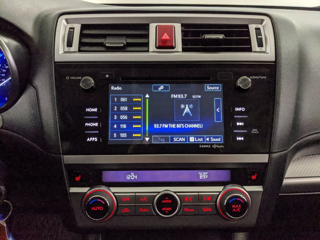 Used 2015 Subaru Outback 2.5i Premium AWD/4WD image 8