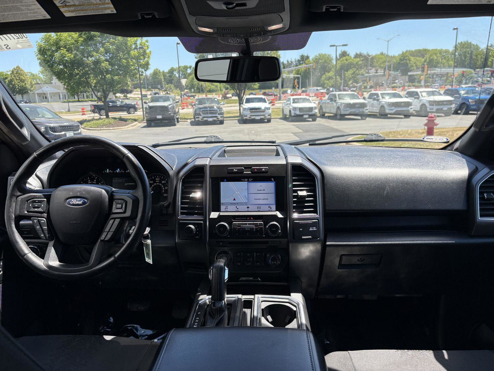 Used 2018 Ford F150 XLT w/ Equipment Group 302A Luxury AWD/4WD image 9