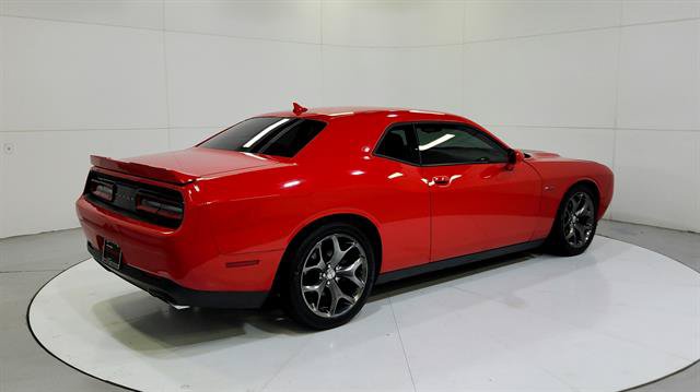 Used 2015 Dodge Challenger R/T Plus RWD image 8