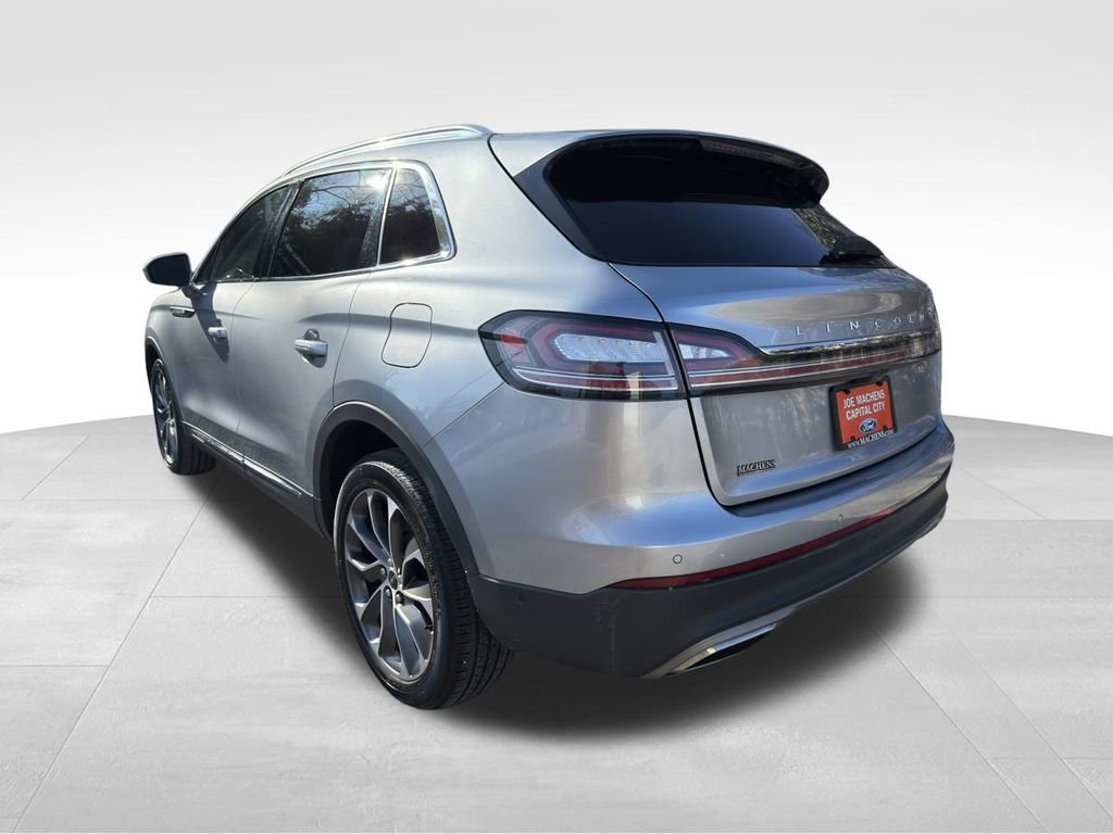 Used 2022 Lincoln Nautilus Reserve image 5