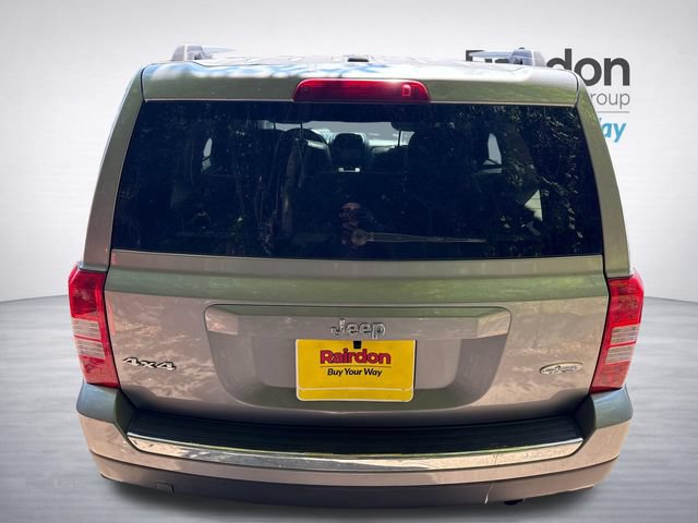 Used 2017 Jeep Patriot 4WD image 6