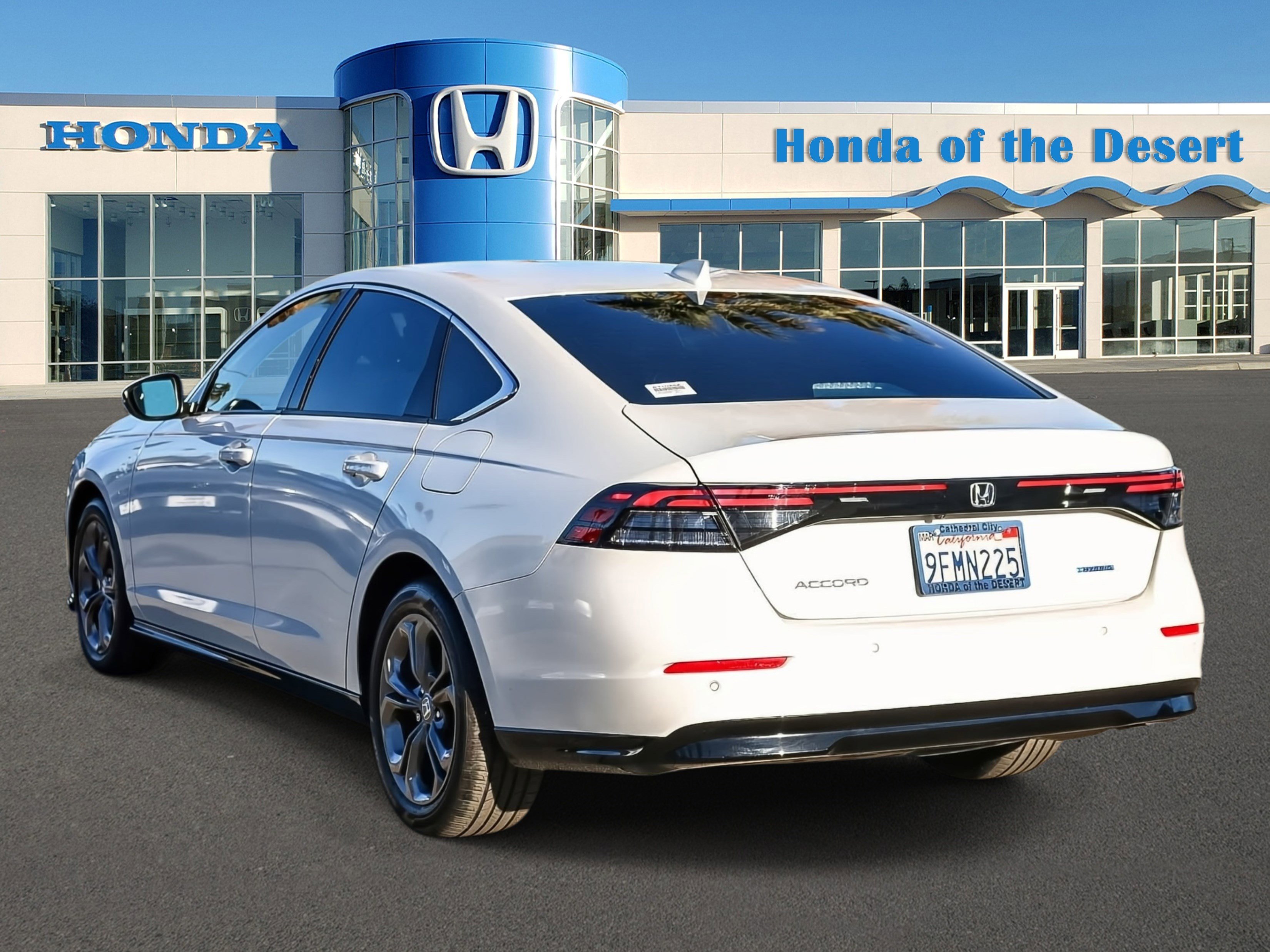 Used 2023 Honda Accord EX-L image 7