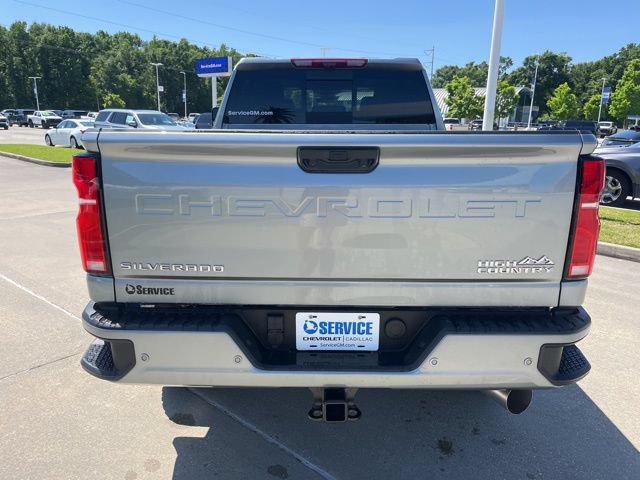 New 2026 Chevrolet Silverado 2500 High Country w/ Technology Package AWD/4WD image 6