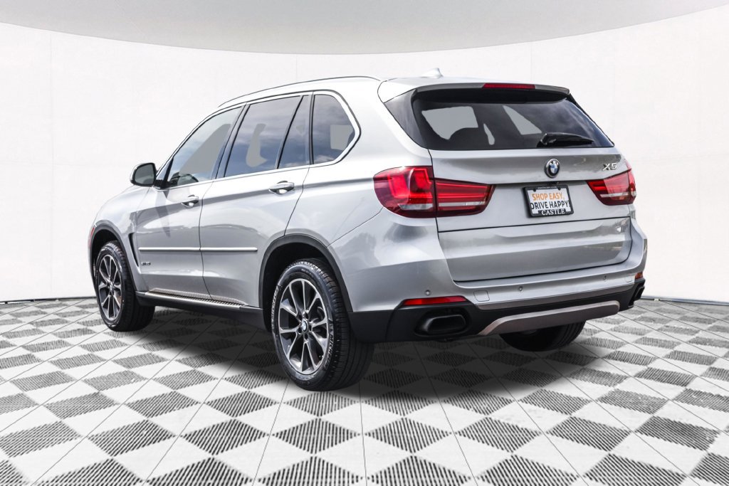 Used 2015 BMW X5 xDrive50i AWD/4WD image 17