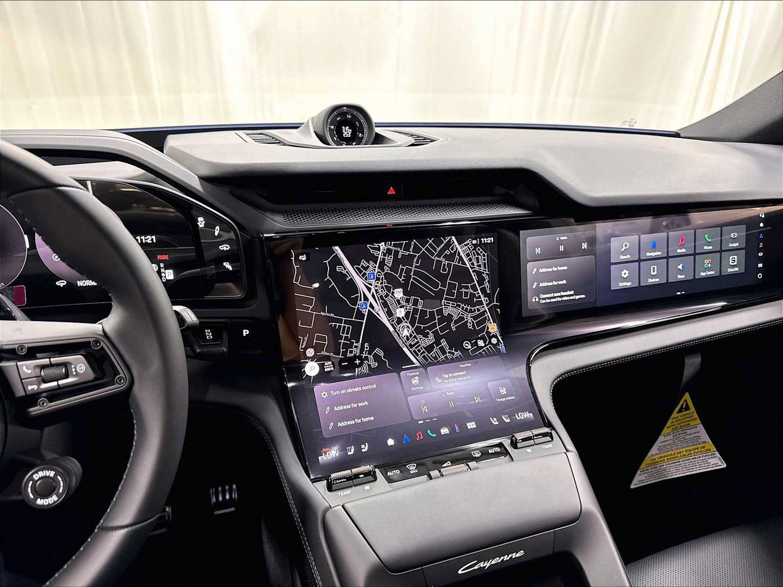 New 2026 Porsche Cayenne S AWD/4WD image 16