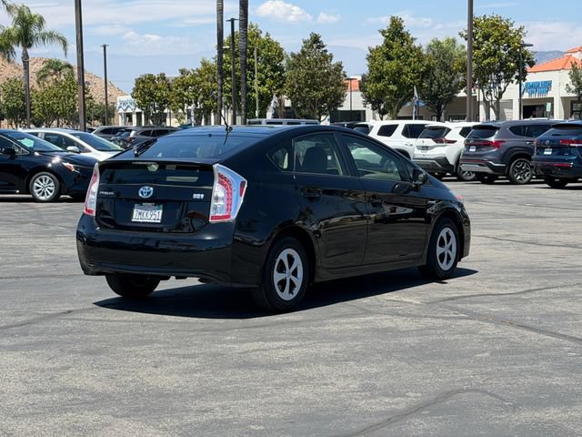 Used 2015 Toyota Prius Two FWD image 5