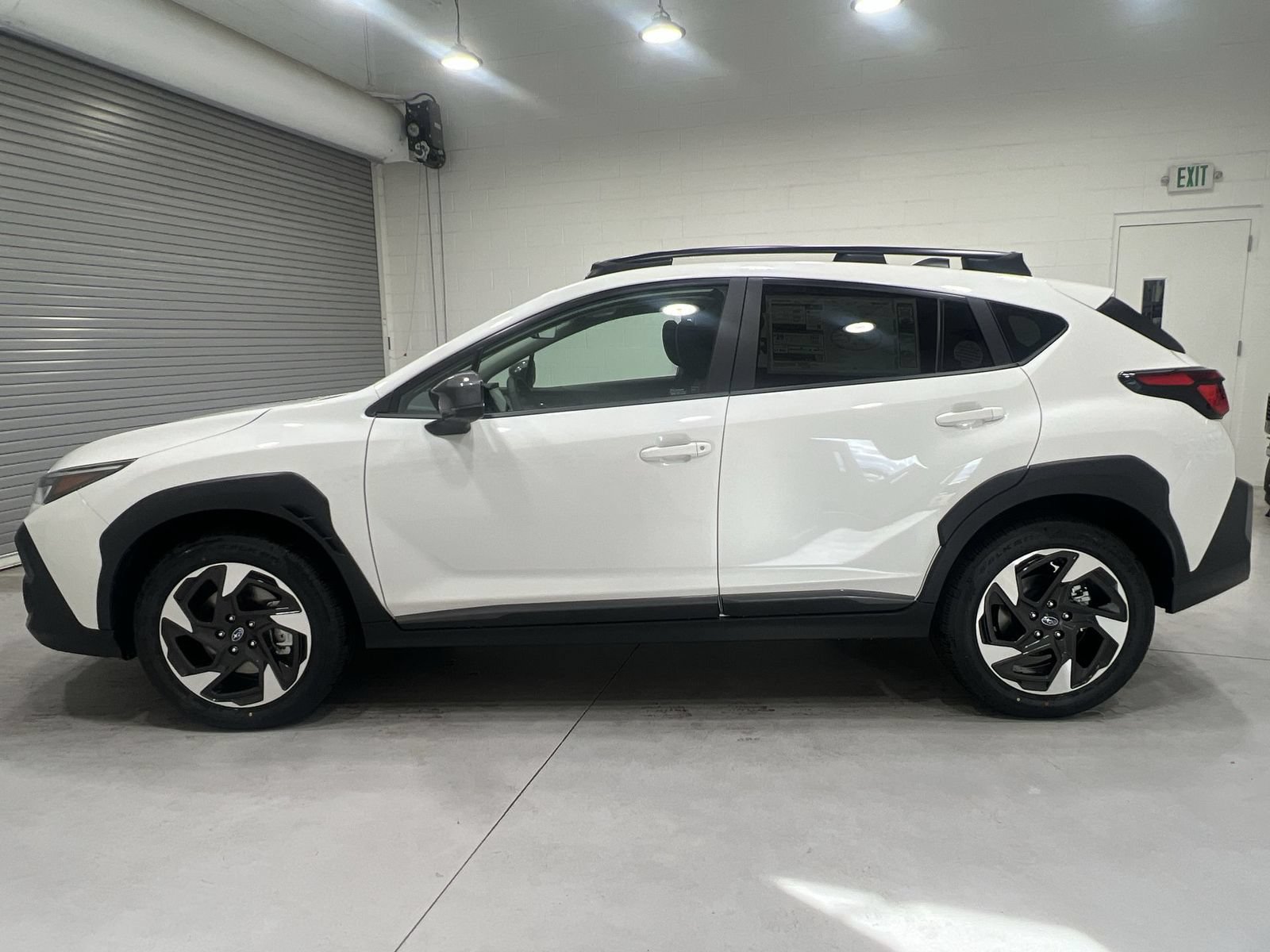 Certified 2025 Subaru Crosstrek 2.5i Limited w/ Crosstrek Mirror Package AWD/4WD image 5