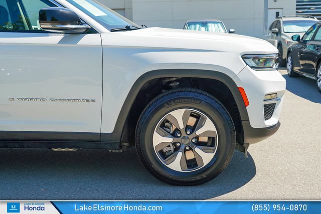 Used 2024 Jeep Grand Cherokee Limited 4xe AWD/4WD image 6