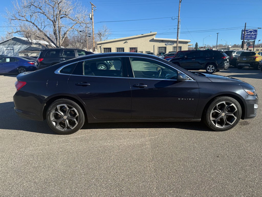 Used 2022 Chevrolet Malibu LT image 5
