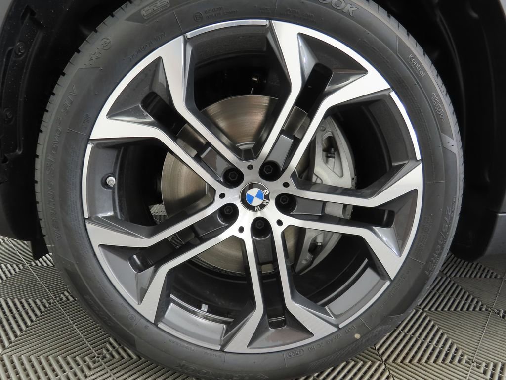 New 2026 BMW X5 xDrive50e w/ Climate Comfort Package AWD/4WD image 30