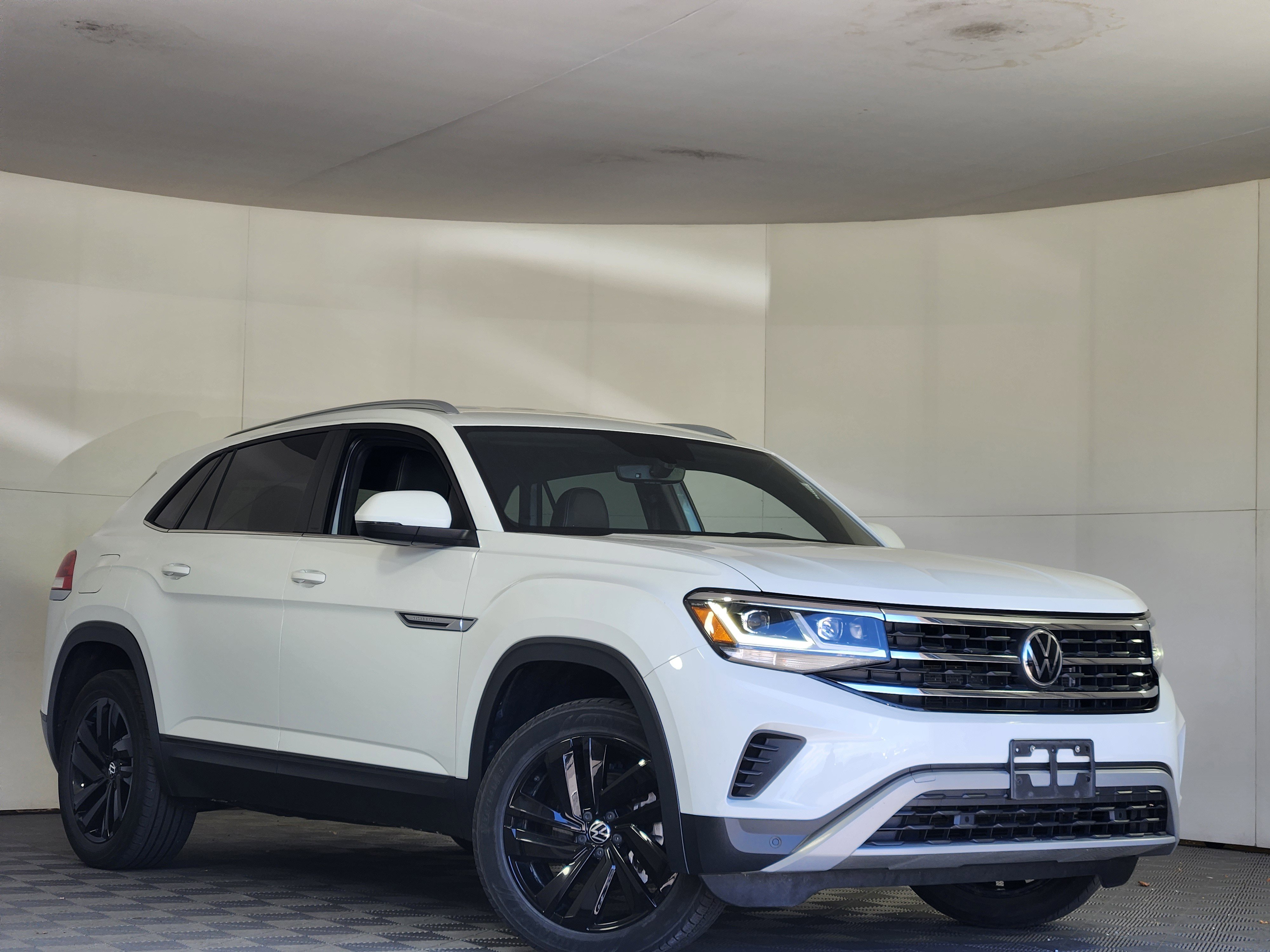 Used 2021 Volkswagen Atlas Cross Sport SE