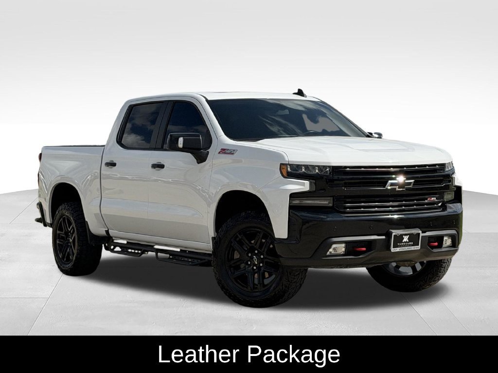 Used 2022 Chevrolet Silverado 1500 LT Trail Boss w/ LT Trail Boss Premium Package AWD/4WD image 2