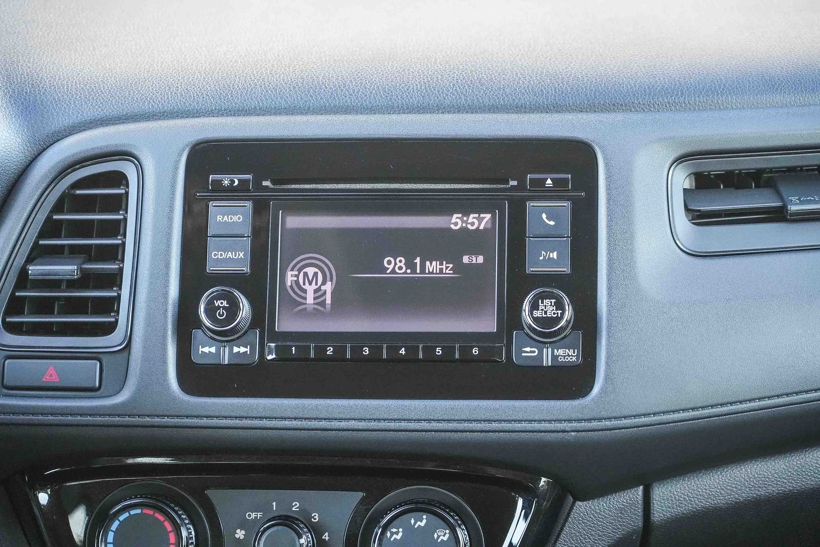 Used 2016 Honda HR-V LX image 14