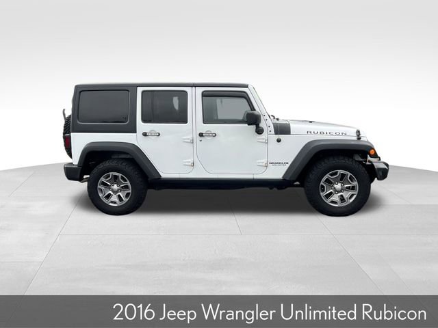 Used 2016 Jeep Wrangler Unlimited Rubicon w/ Connectivity Group image 4